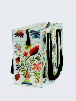 Here Kitty Shoulder Tote
